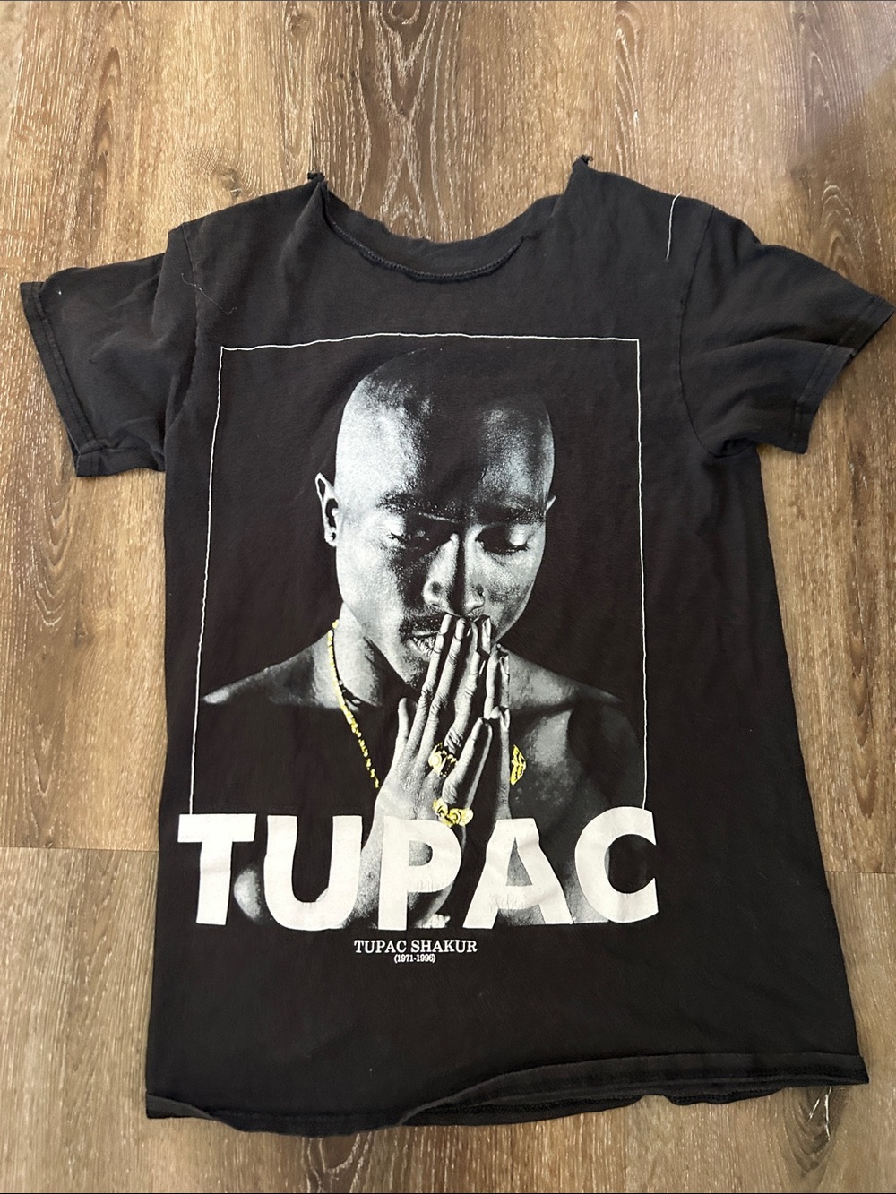 Source Unknown Black Tupac Graphic Tee with Yellow Accent